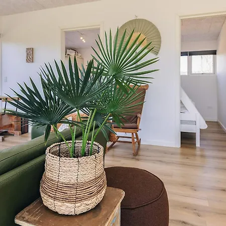 4 Star In Skibby