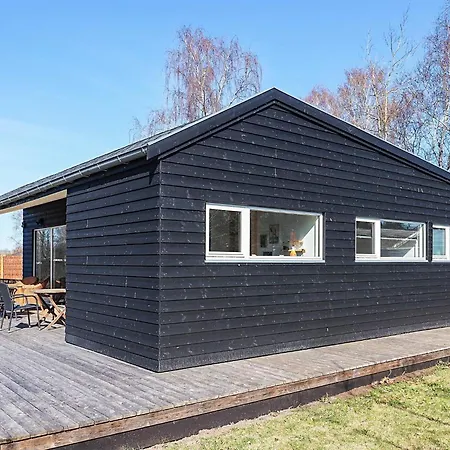 4 Star In Ferienhaus