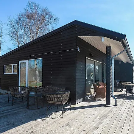 4 Star In Ferienhaus